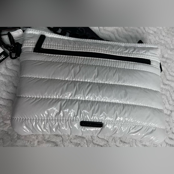 NWT BCBG Two-Way Purse, White - Picture 1 of 7